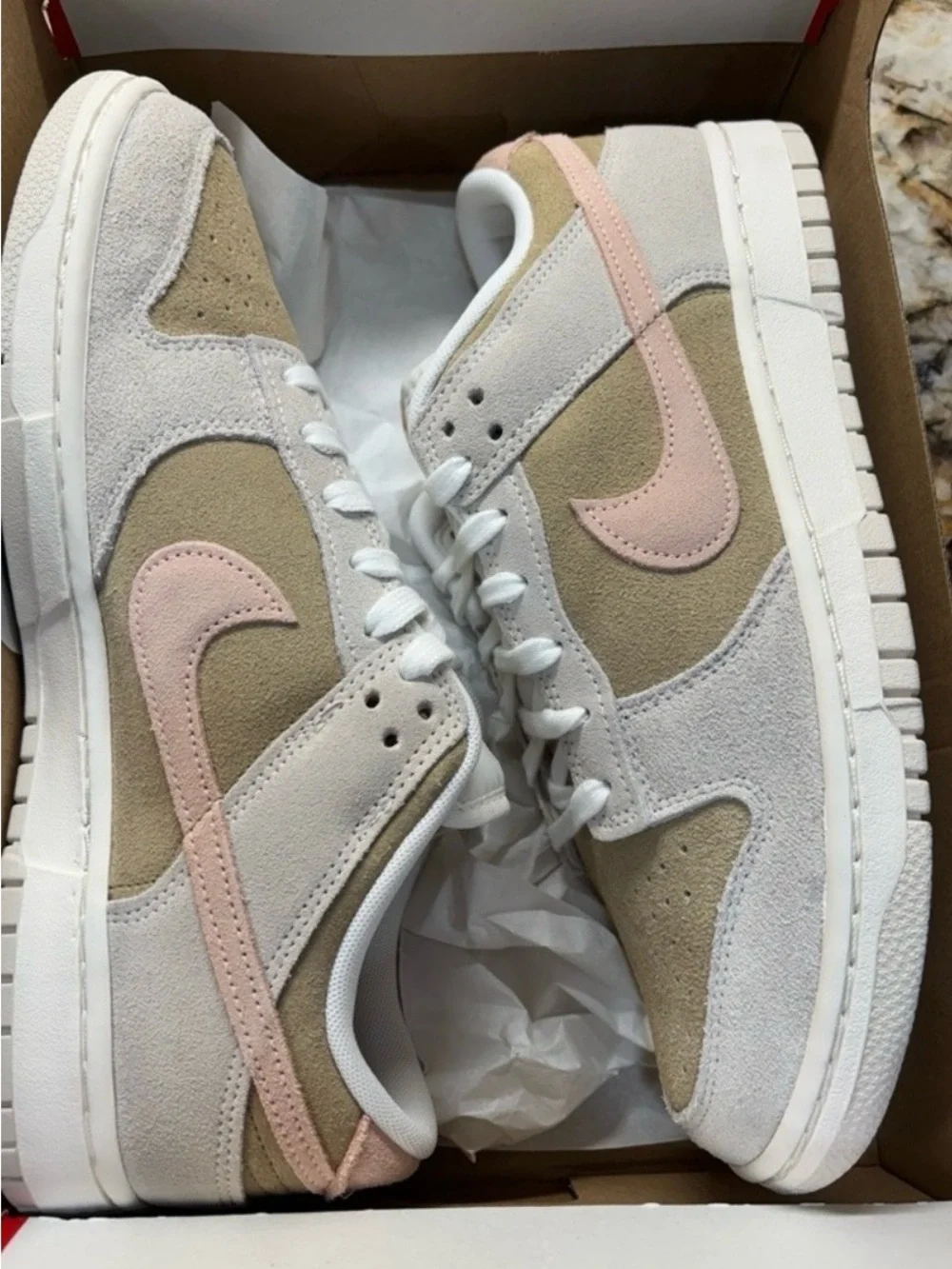 Nike WMNS Dunk Low NEW in Box